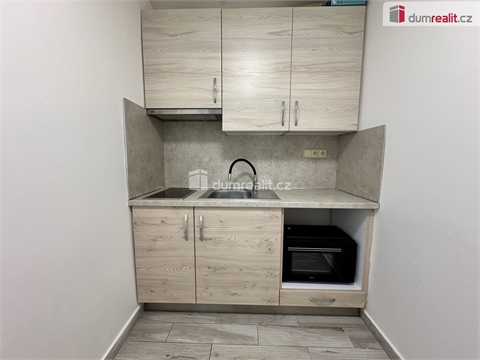 Pronájem bytu 2+1, 38 m² 0