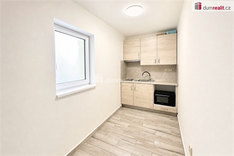 Pronájem bytu 2+1, 38 m² 10