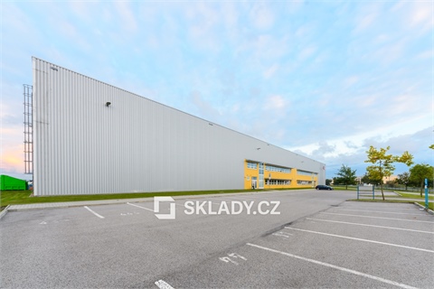Pronájem skladu / haly, 2 342 m² 4