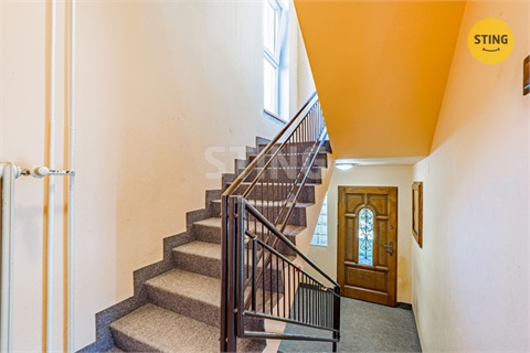 Prodej rodinného domu, 180 m² - 16
