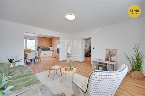 Prodej rodinného domu, 227 m² - 2