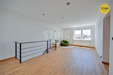 Prodej rodinného domu, 227 m² - 12
