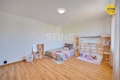 Prodej rodinného domu, 227 m² 16