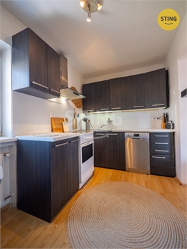 Prodej rodinného domu, 250 m² - 10