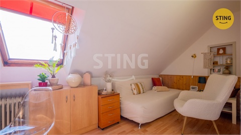 Prodej rodinného domu, 250 m² - 12