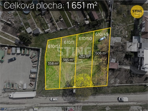 Prodej stavebního pozemku, 1 651 m² 0