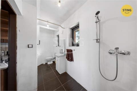 Prodej rodinného domu, 255 m² 6