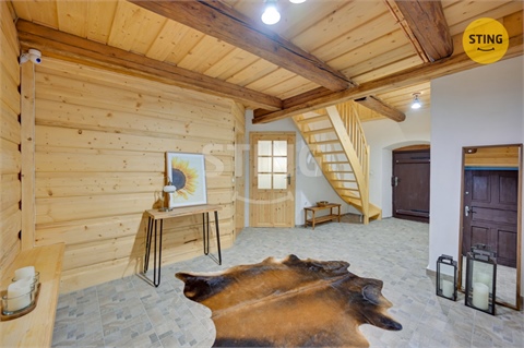 Prodej rodinného domu, 208 m² 16