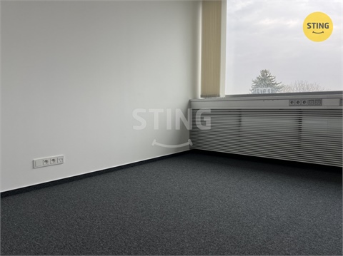 Pronájem kanceláře, 16 m² - 6