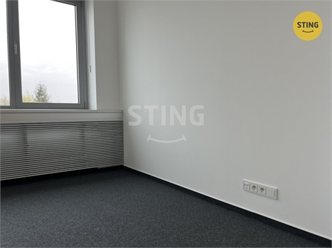 Pronájem kanceláře, 16 m² 8