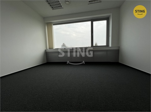 Pronájem kanceláře, 16 m² - 8