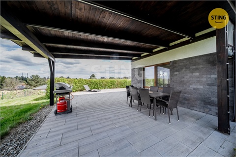 Prodej rodinného domu, 209 m² - 16