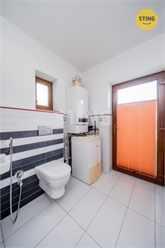 Prodej rodinného domu, 209 m² 16