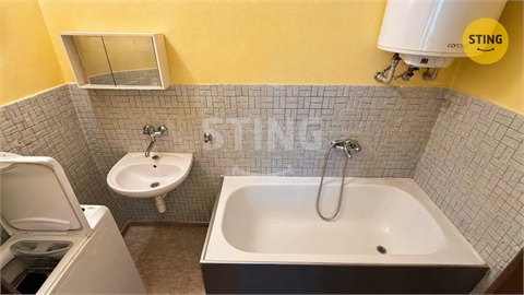 Prodej rodinného domu, 200 m² 10