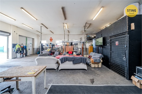 Prodej výrobního objektu, 196 m² 14