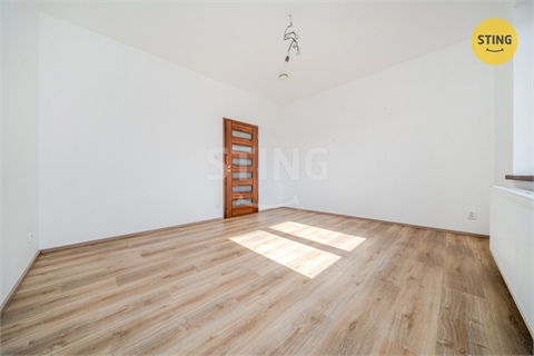 Prodej rodinného domu, 220 m² 14