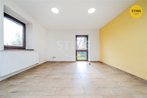 Prodej rodinného domu, 220 m² - 18