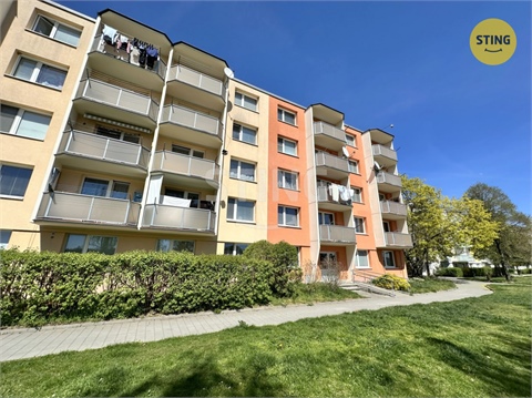 Prodej bytu 1+1, 32 m² 12