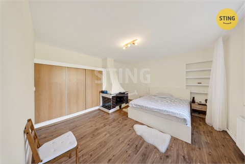 Prodej rodinného domu, 180 m² - 2