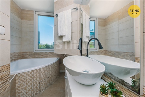 Prodej bytu 2kk, 47 m² 12