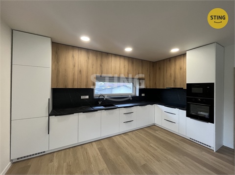 Pronájem bytu 3kk, 79 m² 0