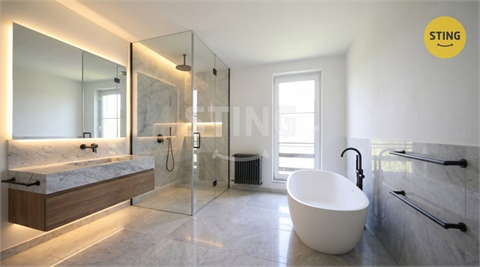 Prodej rodinného domu, 190 m² 24