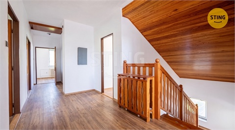 Prodej rodinného domu, 350 m² 12