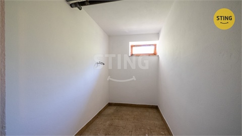 Prodej rodinného domu, 350 m² - 18