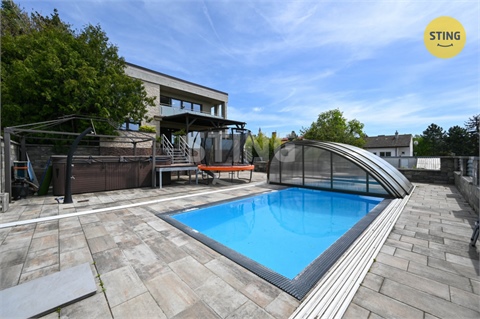 Prodej vily, 300 m² 16