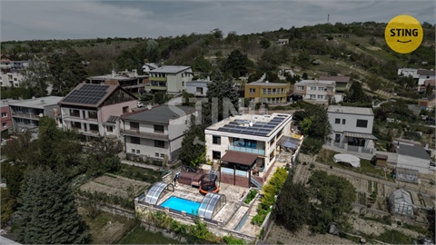 Prodej vily, 300 m² - 18