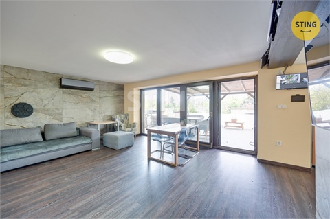Prodej vily, 300 m² 4