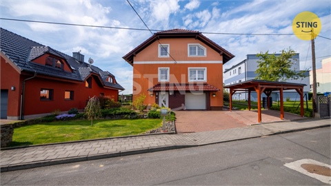 Prodej rodinného domu, 380 m² 8
