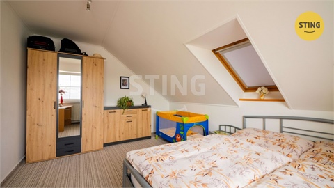 Prodej rodinného domu, 380 m² - 24