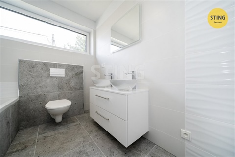Prodej rodinného domu, 93 m² 10