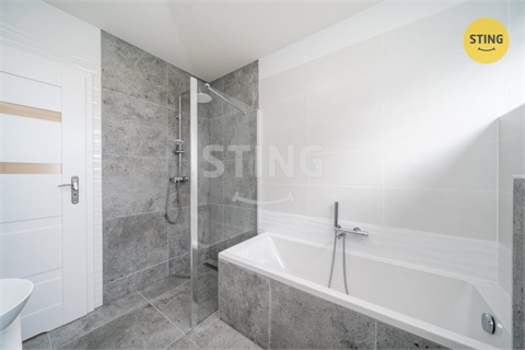 Prodej rodinného domu, 93 m² - 10