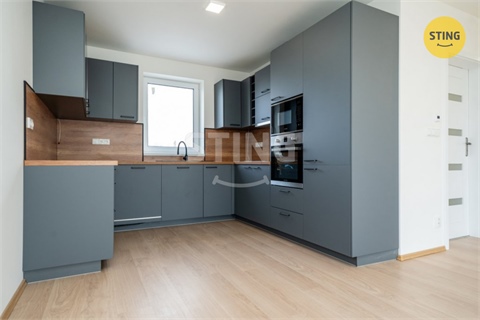 Prodej rodinného domu, 93 m² - 0