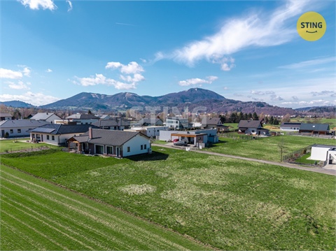 Prodej stavebního pozemku, 1 106 m² 2
