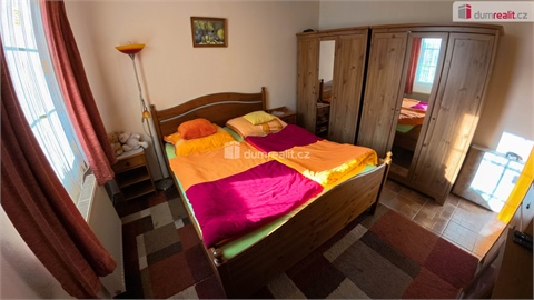 Prodej rodinného domu, 300 m² - 8