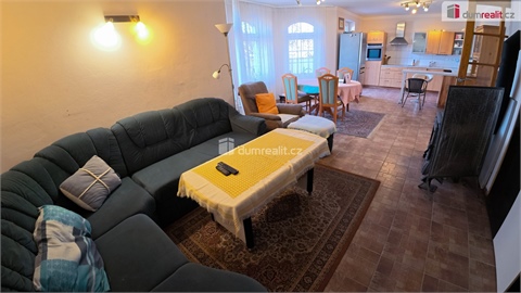 Prodej rodinného domu, 300 m² 8