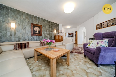 Prodej rodinného domu, 249 m² - 18