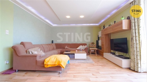 Prodej rodinného domu, 295 m² - 8