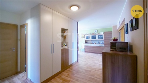Prodej rodinného domu, 295 m² 16