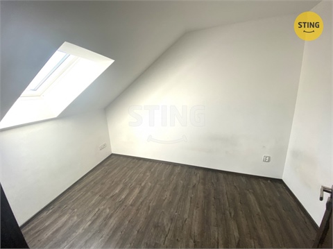 Pronájem bytu 3+1, 95 m² 2