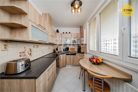 Prodej bytu 3+1, 70 m² - 2