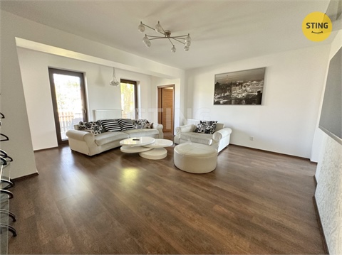 Pronájem rodinného domu, 230 m² 6