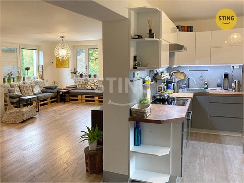 Prodej rodinného domu, 420 m² - 28
