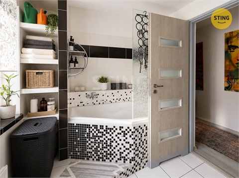 Prodej rodinného domu, 420 m² - 22