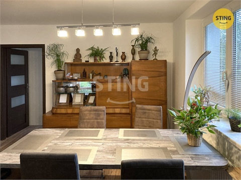 Prodej rodinného domu, 420 m² 0