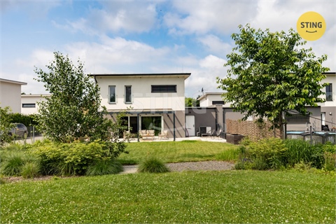 Pronájem rodinného domu, 134 m² 0