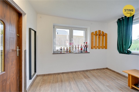 Prodej rodinného domu, 200 m² 16